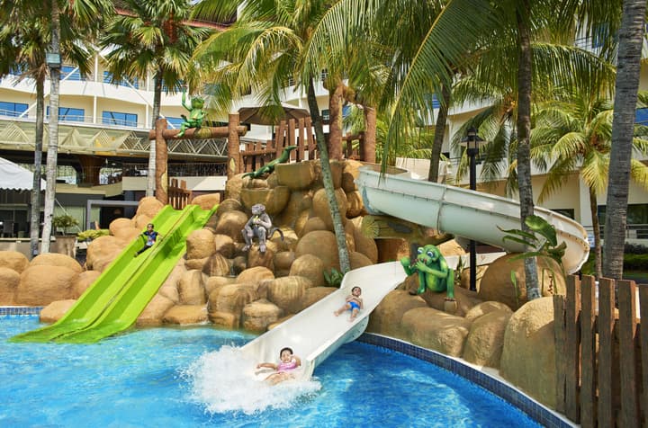 Swiss-Grand Beach Resort Kuantan