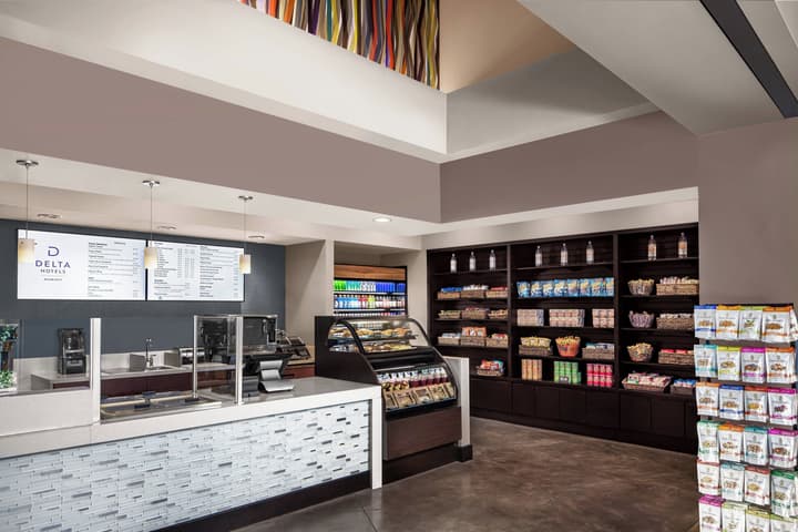 Delta Hotels by Marriott Anaheim Garden Grove