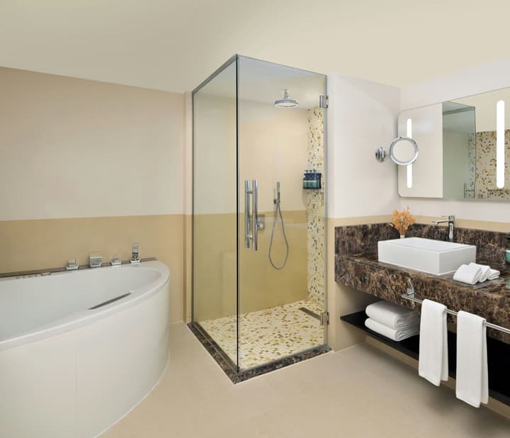 Crowne Plaza Muscat by IHG