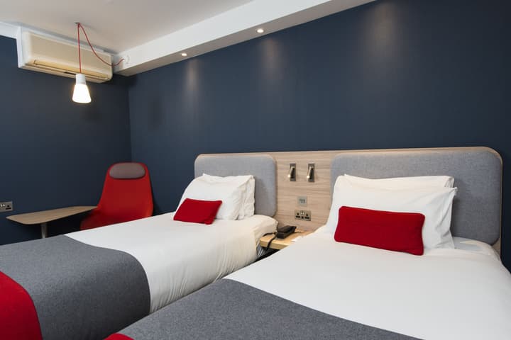 Holiday Inn Express Edinburgh - Leith Waterfront by IHG