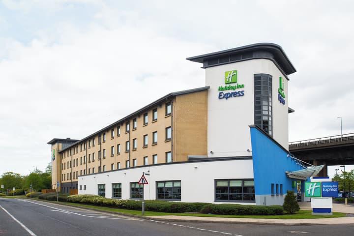 Holiday Inn Express Glasgow Airport by IHG