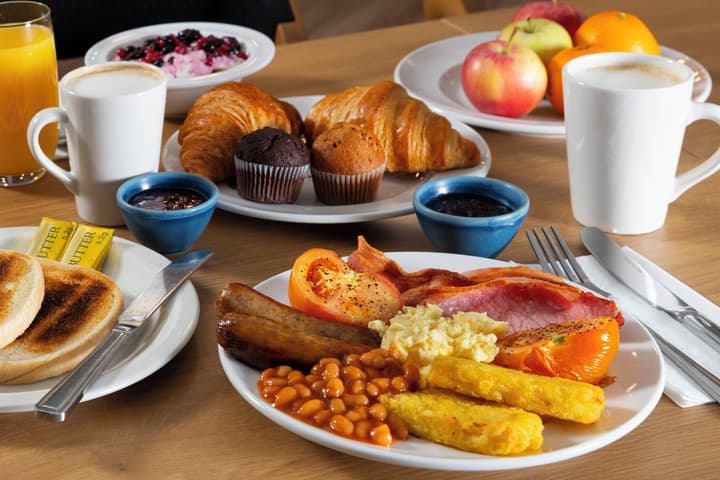 Holiday Inn Express Glasgow Airport by IHG