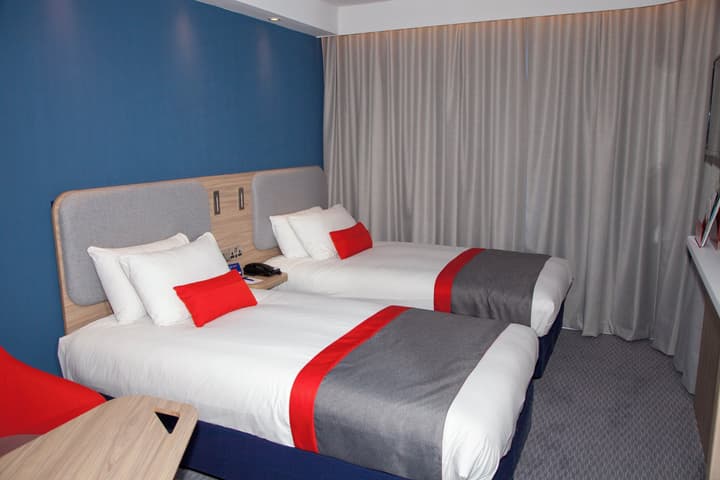 Holiday Inn Express Cardiff Bay by IHG