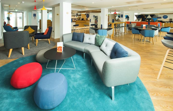 Holiday Inn Express Cardiff Bay by IHG