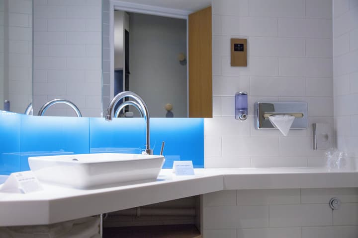 Holiday Inn Express Cardiff Bay by IHG