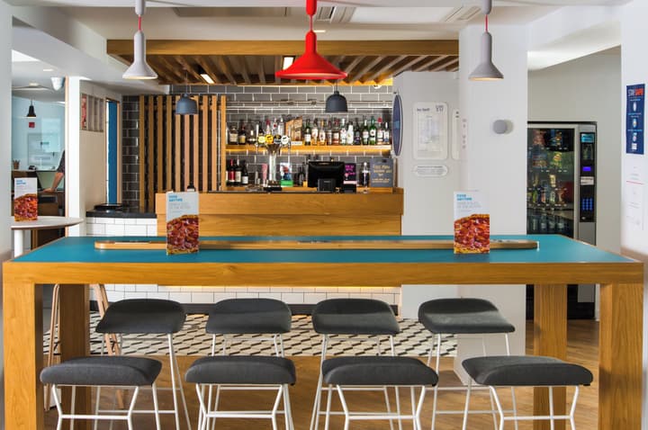 Holiday Inn Express Cardiff Bay by IHG