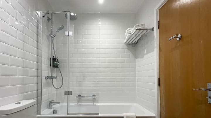 voco Oxford Spires by IHG