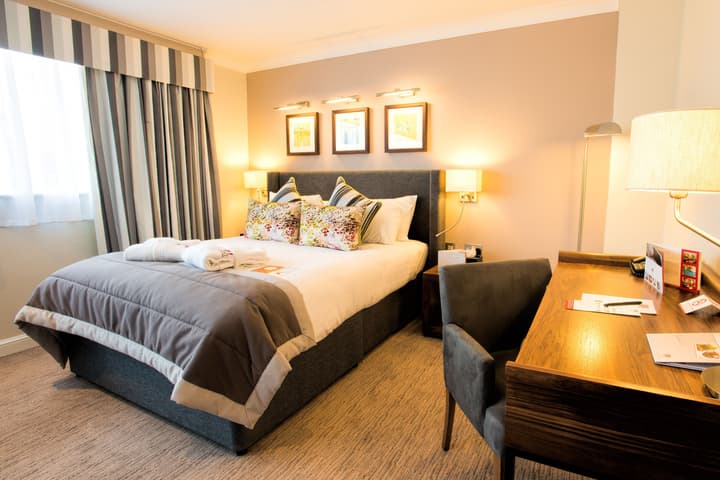 voco Oxford Spires by IHG