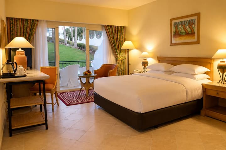 Safir Sharm Waterfalls Resort