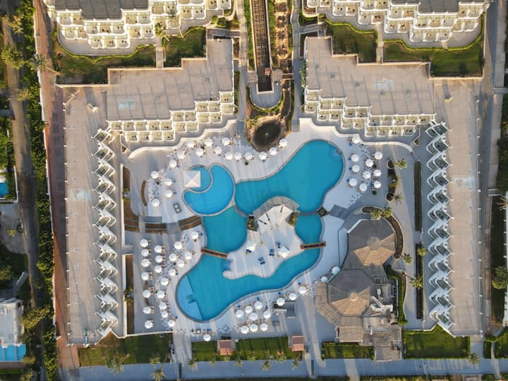 Safir Sharm Waterfalls Resort