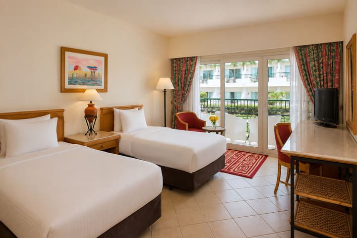 Safir Sharm Waterfalls Resort