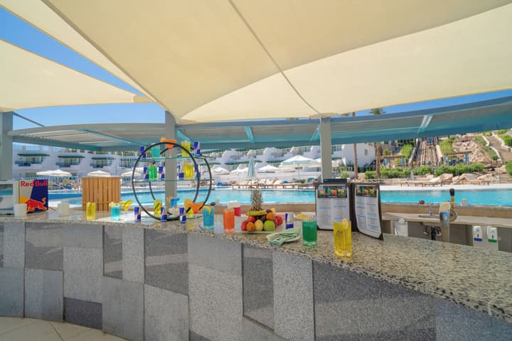 Safir Sharm Waterfalls Resort