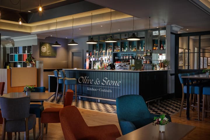 DoubleTree by Hilton Edinburgh Airport