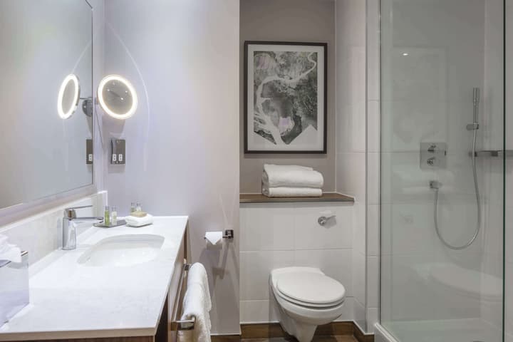 DoubleTree by Hilton Edinburgh Airport