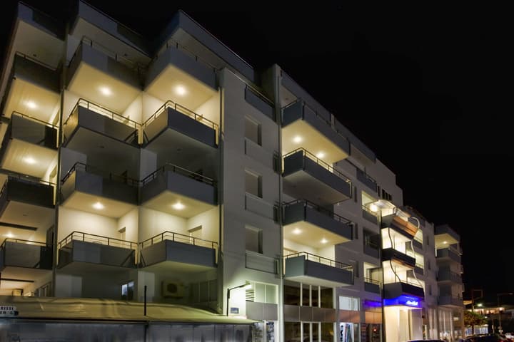 Astron Hotel