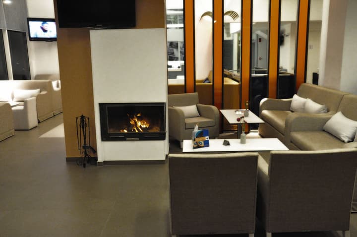 Astron Hotel