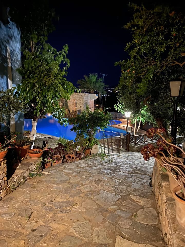 Arolithos Traditional Cretan Village