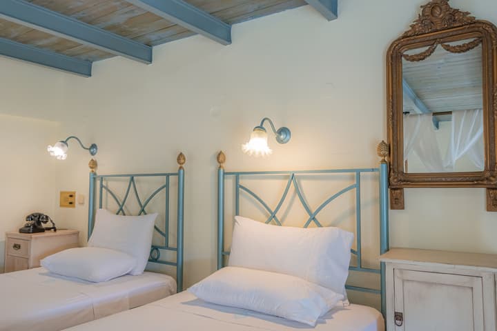 Pandora Suites