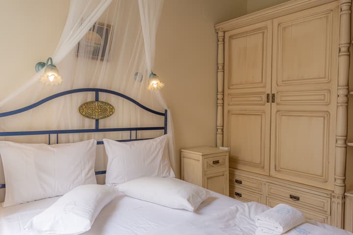 Pandora Suites