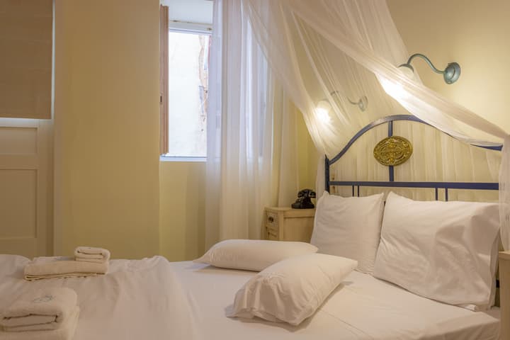 Pandora Suites