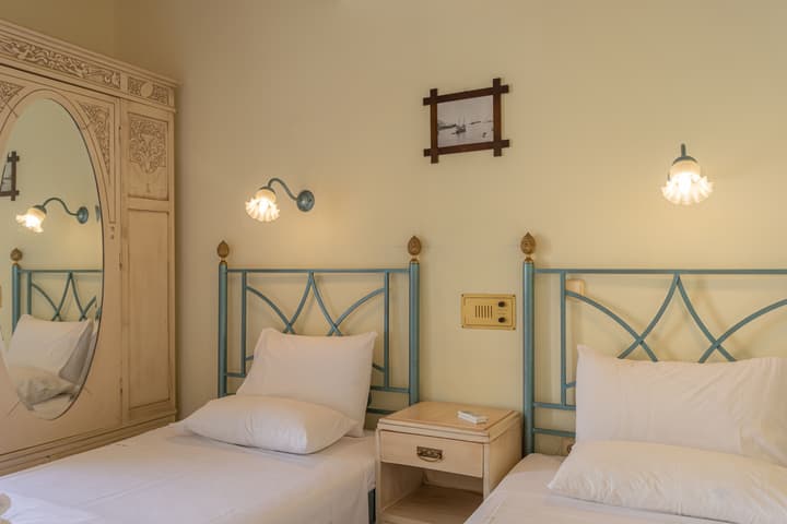 Pandora Suites
