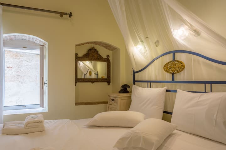 Pandora Suites