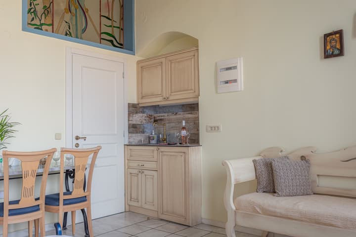 Pandora Suites