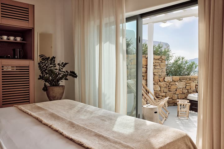 Mykonos Adonis Hotel