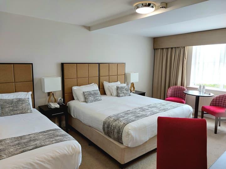 Menlo Park Hotel