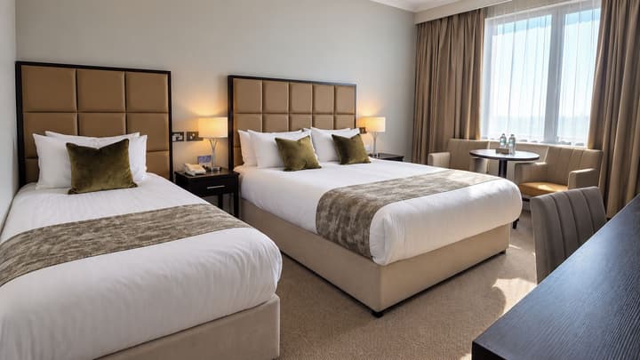 Menlo Park Hotel