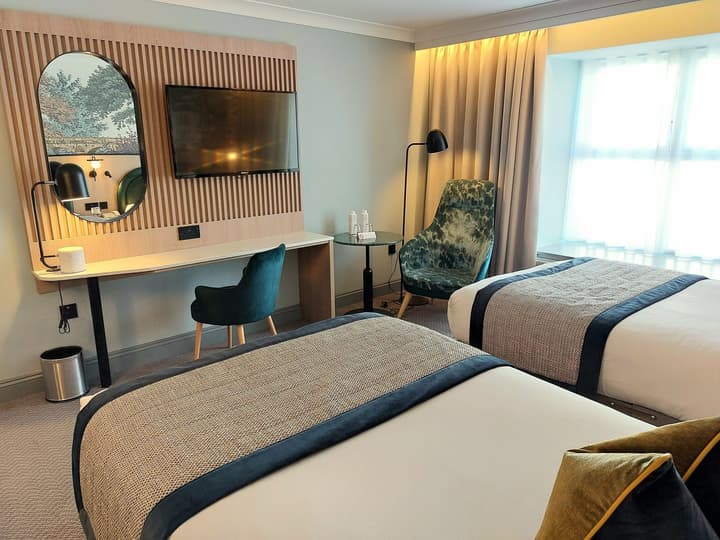 Menlo Park Hotel