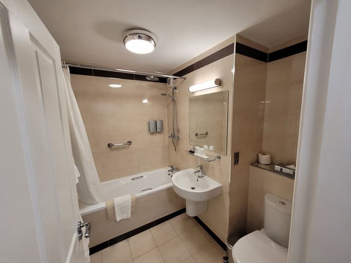 Menlo Park Hotel