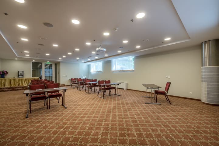 Ratonda Centrum Hotels