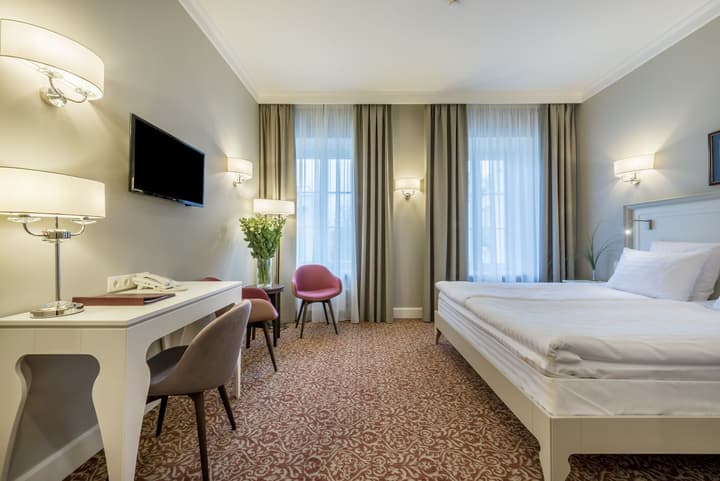 Ratonda Centrum Hotels
