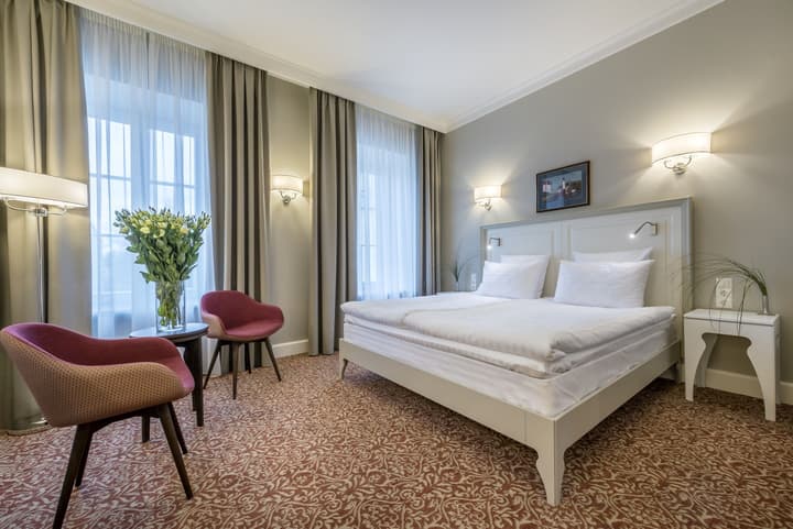 Ratonda Centrum Hotels