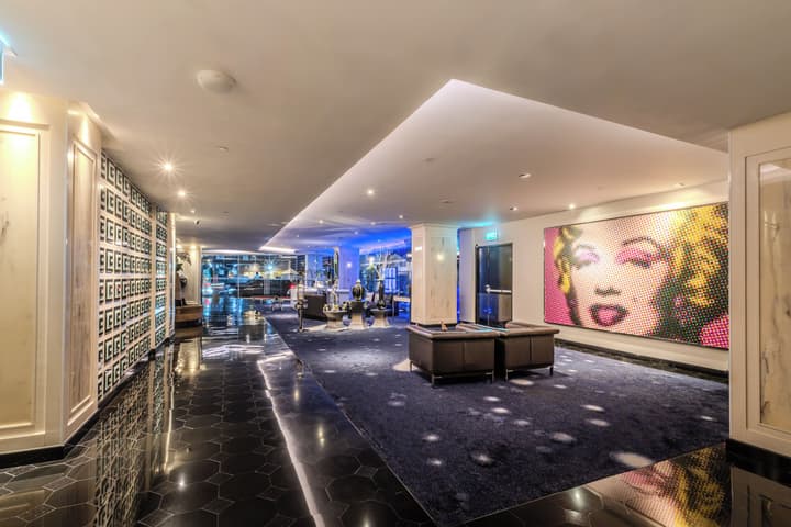 Night Hotel Bangkok - Asoke Sukhumvit 15