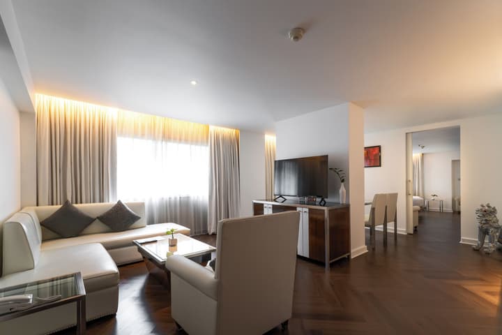 Night Hotel Bangkok - Asoke Sukhumvit 15