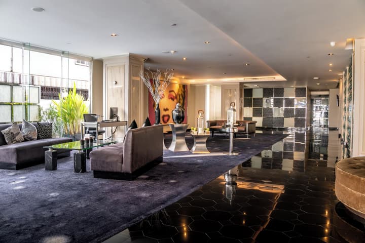 Night Hotel Bangkok - Asoke Sukhumvit 15