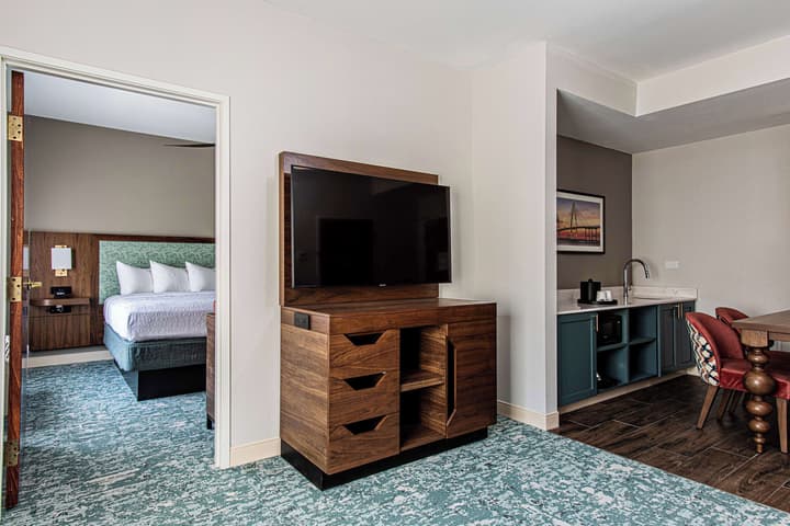 Hampton Inn & Suites Charleston/West Ashley