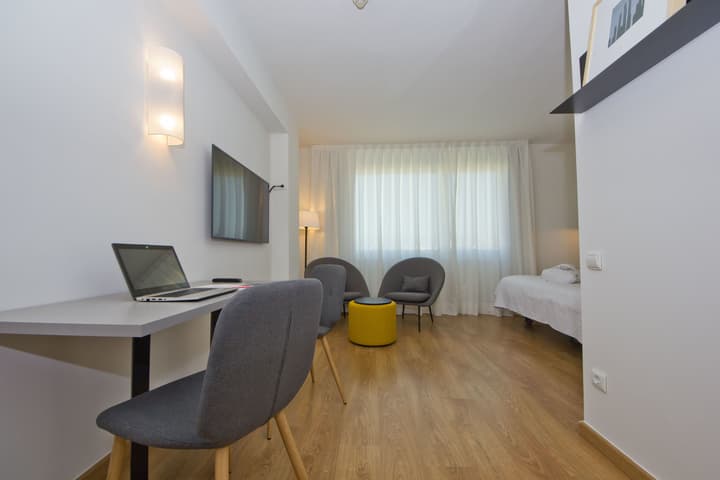 Aparthotel Atenea Valles