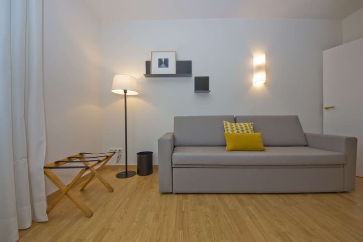 Aparthotel Atenea Valles