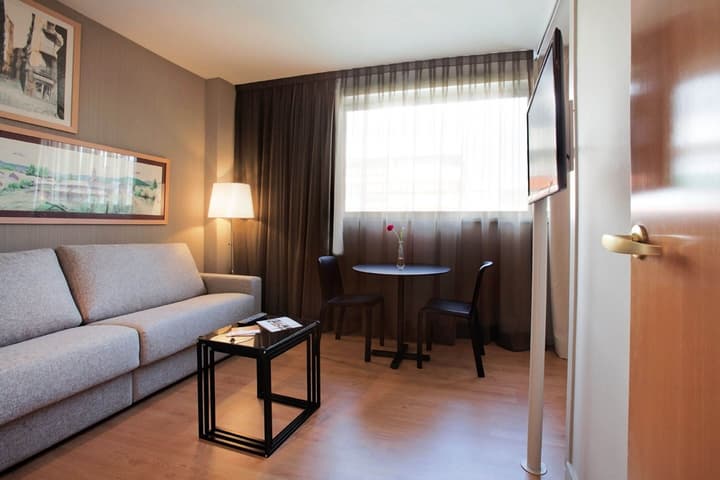 Aparthotel Atenea Barcelona