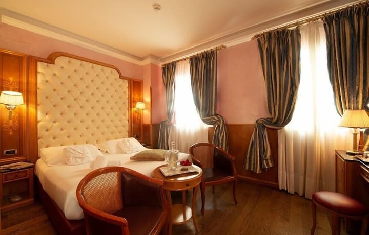 Hotel Vittoria