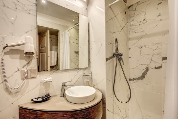 Al Manthia Hotel - Trevi Hotels Group