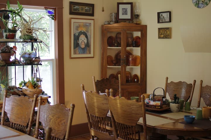 Historic Smith Hotel B&B