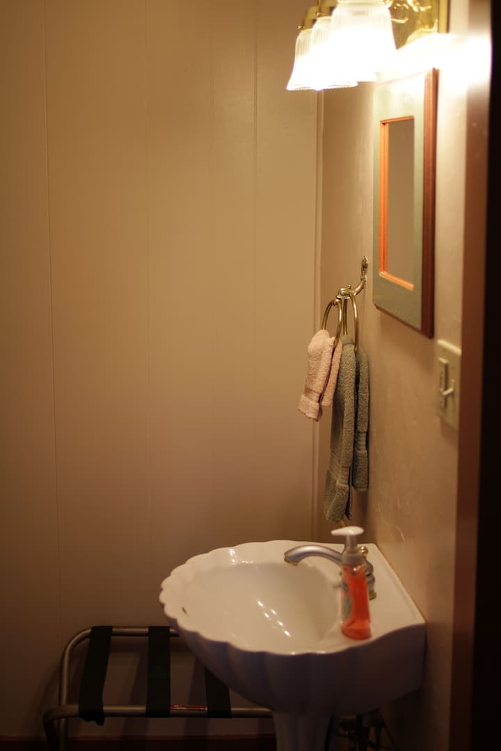 Historic Smith Hotel B&B