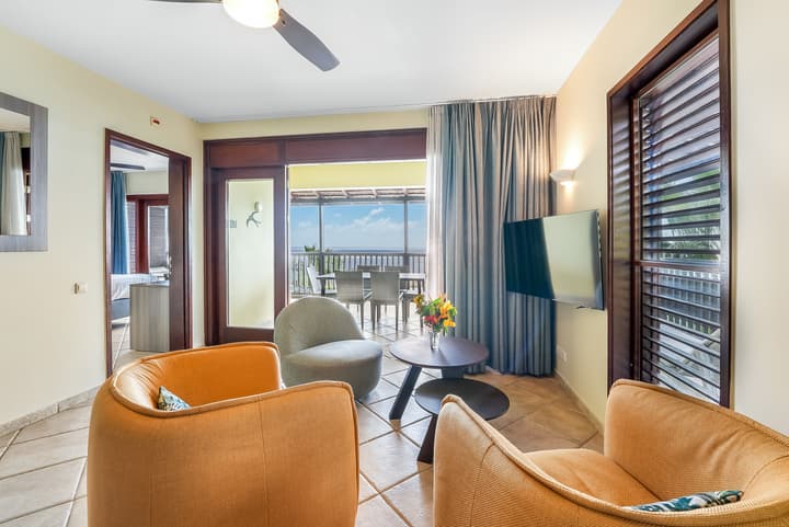 LionsDive Beach Resort