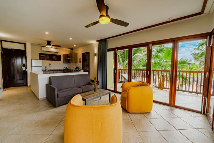 LionsDive Beach Resort