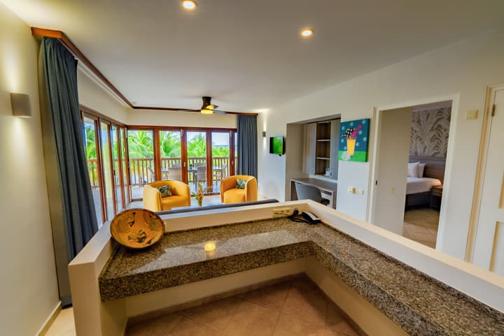 LionsDive Beach Resort