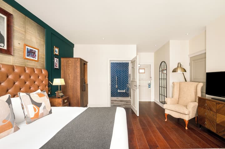 Hotel Indigo Edinburgh - Princes Street by IHG